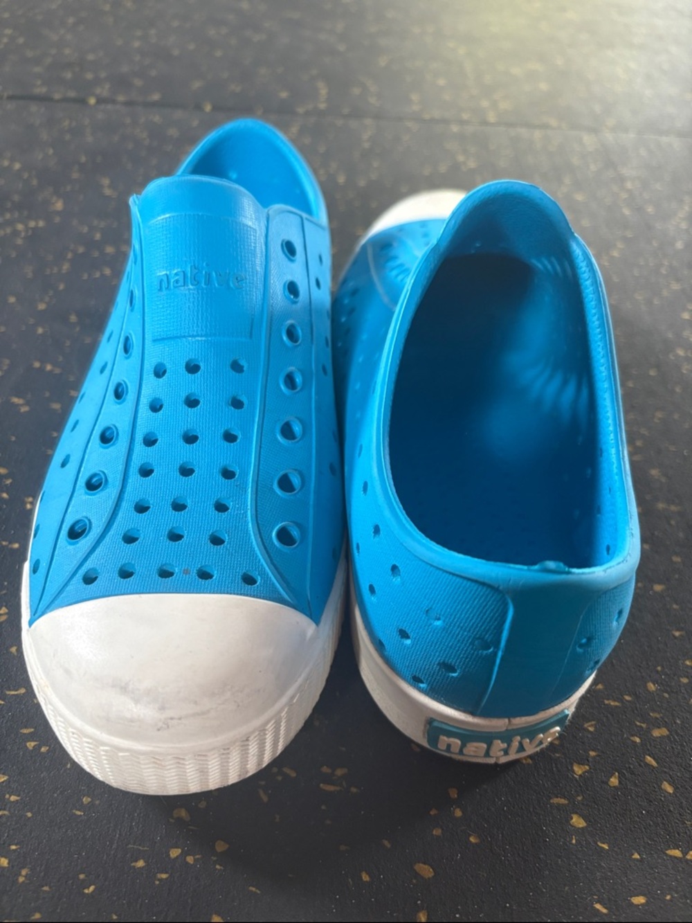 Native Kids Water Shoes in Bright Blue with White Toe